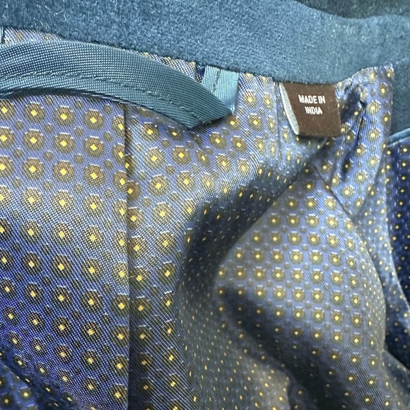 Michael Kors Boy sport coat from Bloomingdale’s - Picture 6 of 6